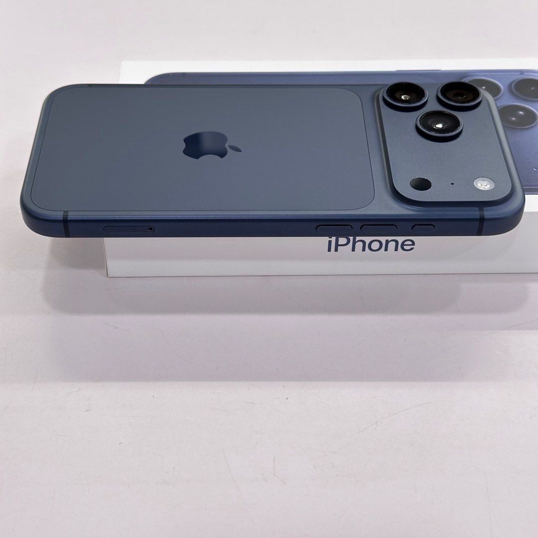 iPhone 17 Pro Max Deep Blue 512GB, Mobile Phones & Gadgets, Mobile ...