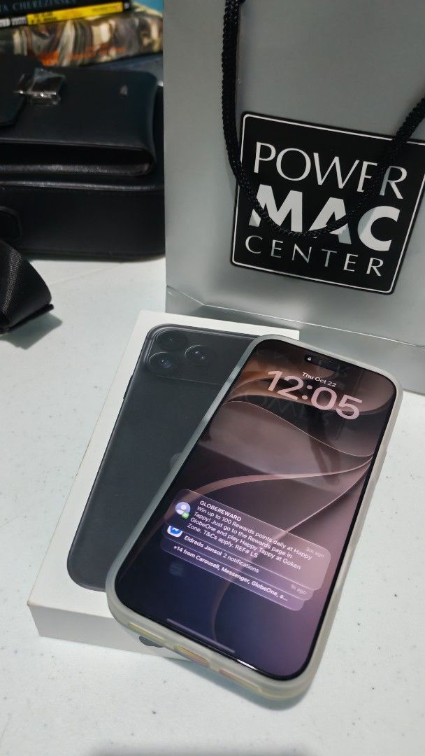 iPhone 18 PRO MAX 256GB BLACK (Category: iPhone 18 Series) located in Bustos. Submitted by samotsaribulacan (Listing ID 1469604388, Image 3). Description: - Model: iPhone 18 Pro Max - Color: Black - Inclusions: Complete original retail box and packaging - Freebies: Case, Adapter from powermac, 4k voucher from powermac - Extras: Original Power Mac Center paper bag included - Condition: Excellent, ready to use - Meet-ups and shipping options availa