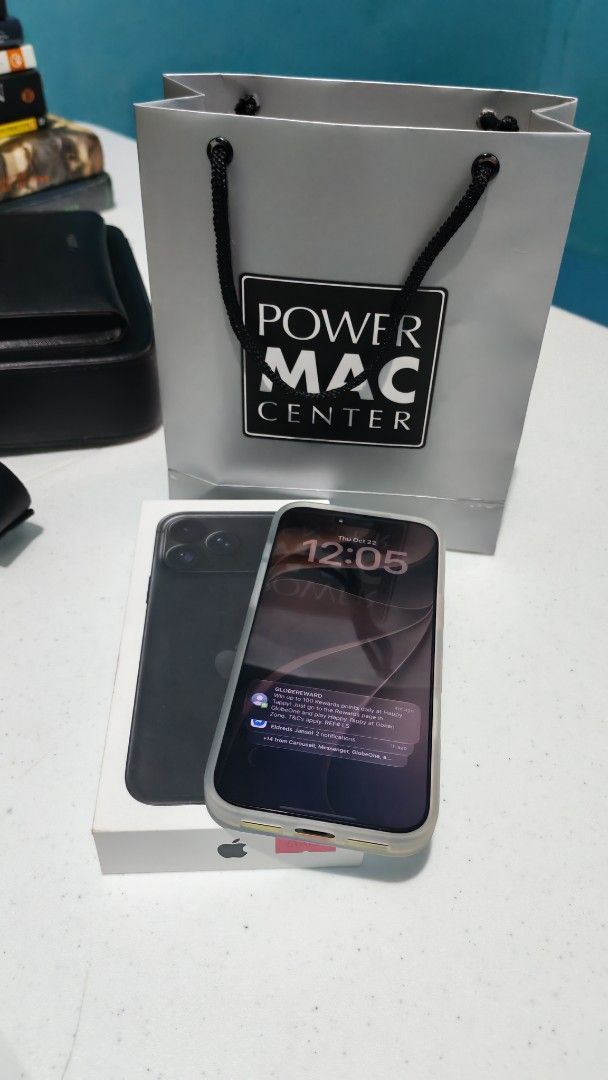 iPhone 18 PRO MAX 256GB BLACK (Category: iPhone 18 Series) located in Bustos. Submitted by samotsaribulacan (Listing ID 1469604388, Image 1). Description: - Model: iPhone 18 Pro Max - Color: Black - Inclusions: Complete original retail box and packaging - Freebies: Case, Adapter from powermac, 4k voucher from powermac - Extras: Original Power Mac Center paper bag included - Condition: Excellent, ready to use - Meet-ups and shipping options availa