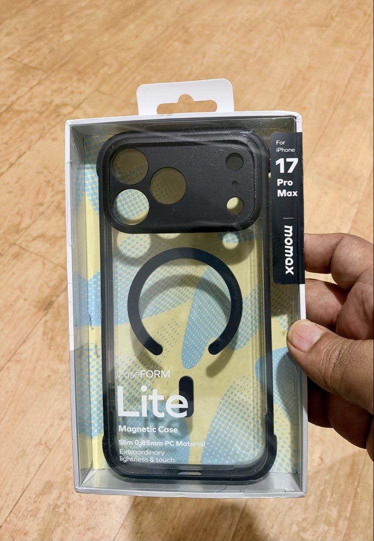 iPhone 18 Pro Max & 17 Pro Max case (Category: Cases & Sleeves) located in Taguig. Submitted by mattshops (Listing ID 1469741925, Image 1). Description: - Brand: Momax CaseFORM Lite - Compatibility: iPhone 17 Pro Max & 18 Pro Max - Material: Slim 0.85mm PC material with matte finish - Features: MagSafe compatible wireless charging & anti-fingerprint - Protection: Lifted camera ring design for extra lens safety - Condition: Brand new in box 📍BGC.