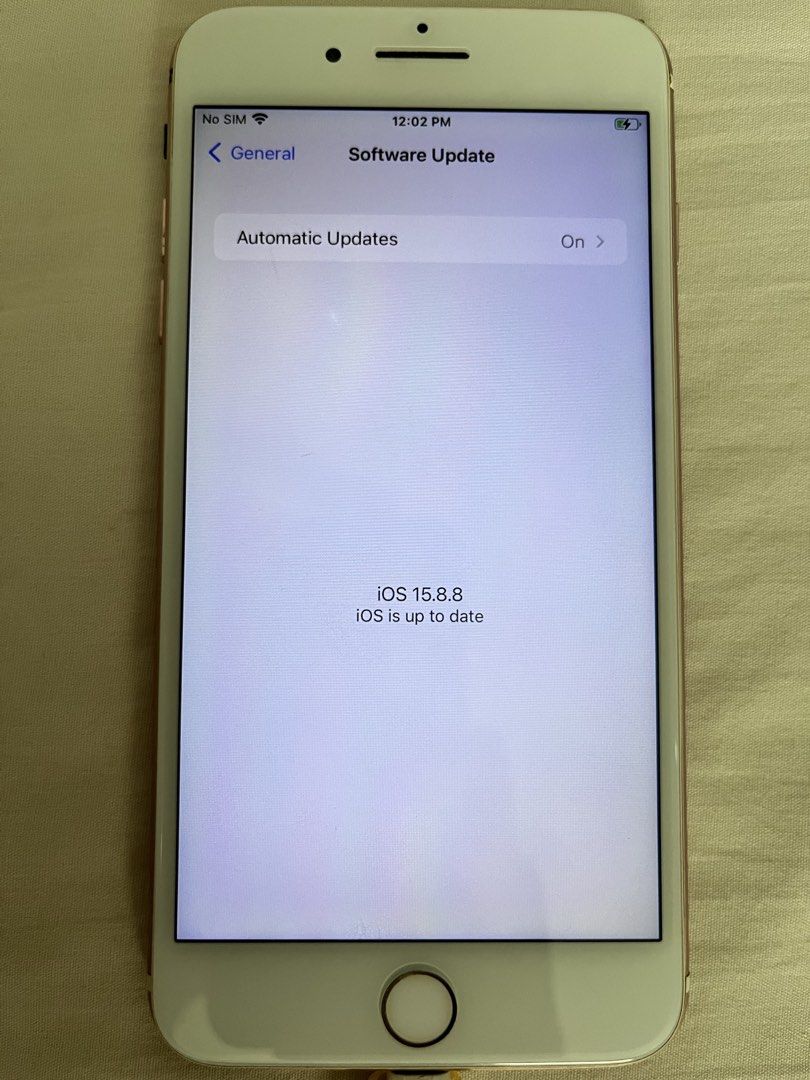 Iphone 7 Plus - Rose Gold (Category: Others) located in Cavite. Submitted by gabrielsell.10 (Listing ID 1469649461, Image 2). Description: PLEASE READ Issues: • Overheating (for battery replacement; nalobo na slight) • Faulty Back Camera • Maarte lang po sa charging cable (official apple charger no problem) 128gb with previous lcd and batt replacement.
