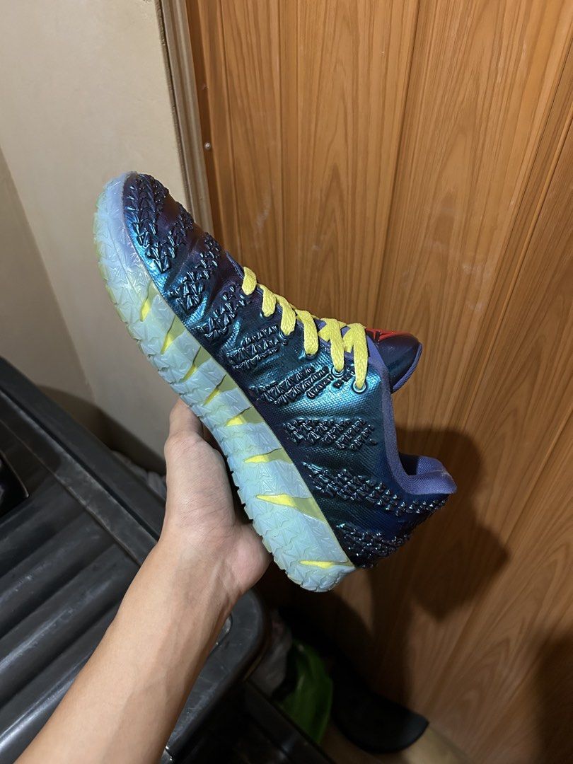Ja 3 Uncle Phil (Category: Sneakers) located in Manila. Submitted by kickscouture (Listing ID 1469664871, Image 3). Description: Ja 3 Uncle Phil - Size 8.5US Used Complete | ₱3,800 only Pair is 100% authentic / money back if proven fake. 🚚Lalamove / LBC / Meetups 📍Trece, Cavite kickscouture_ on instagram.
