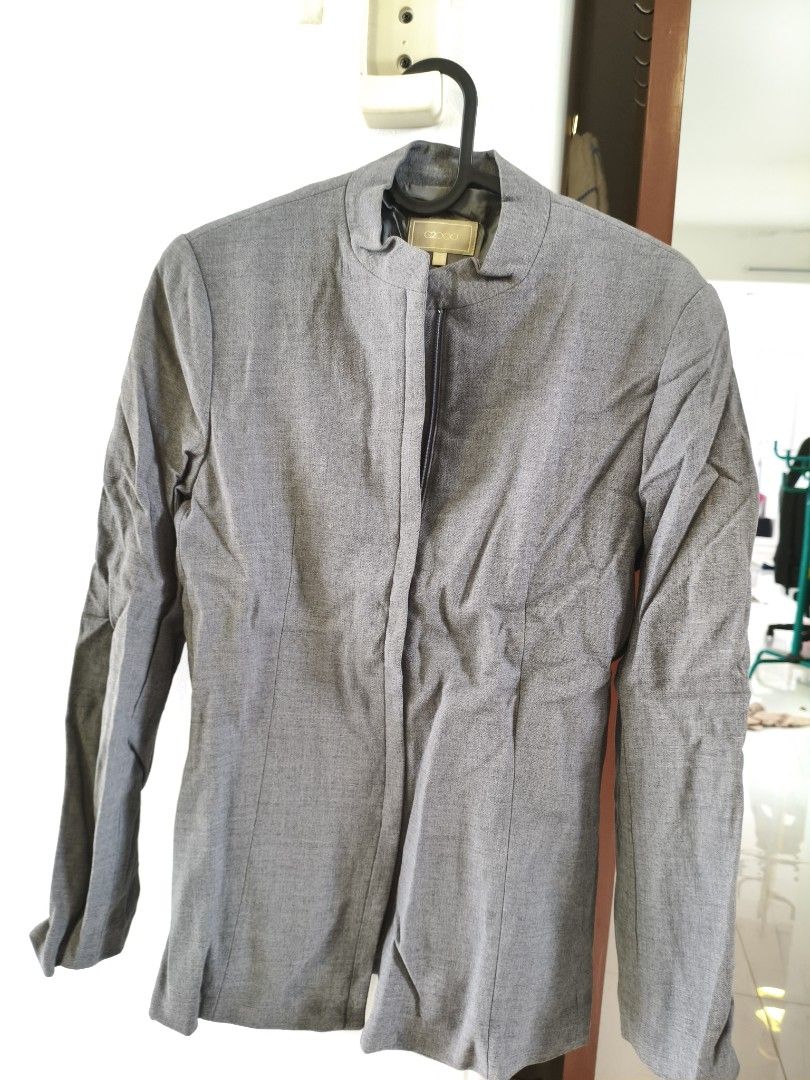 Jacket (Category: Coats, Jackets and Outerwear) located in Singapore. Submitted by bow_tie.1111v (Listing ID 1469700401, Image 6). Description: various jackets $20each. .