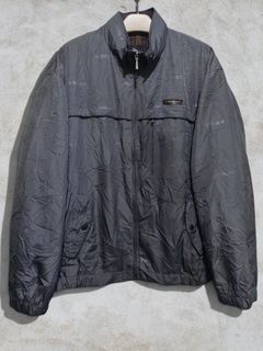 (Kategori: ) berada di . Dikirim oleh outfitsecond_ham (ID iklan 1469586500, Gambar 1). Deskripsi: .