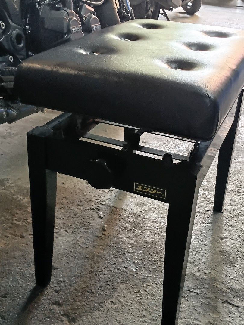 Japan Adjustable Piano Bench (Category: Musical Instruments) located in Bacoor. Submitted by aaronxtinshop (Listing ID 1469626279, Image 2). Description: Read Description Below! Lastrpice 2.5k Only Price discounted from 3k Slightly used from japan! Japan Adjustable Piano Bench Heavy Duty! Location Bacoor Cavite Landmark Puregold Bacoor Gmap or waze seaech: Aaronxtin Musical Instrument Shop Direct message foe interested Thanks!.