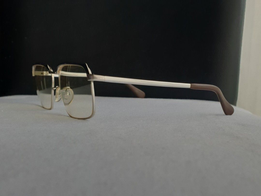 Japan Vintage Browline Eyeglass Frame (Category: Sunglasses & Eyewear) located in Quezon City. Submitted by WasalakTwo (Listing ID 1469657091, Image 3). Description: Made in Japan 1980s Durable and high quality Goodcondition Still presentable Lens are graded, but replaceable Open for delivery nationwide Front Width 13.2cm Front Height 4.2cm.