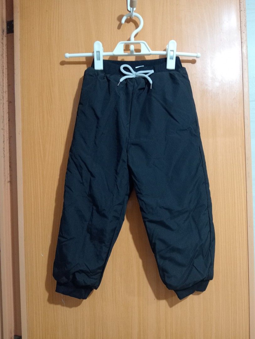 JBL Black Jogger Pants with Drawstring (Category: Joggers) located in Quezon City. Submitted by niceoutfits (Listing ID 1469715921, Image 2). Description: - Brand: JBL - Color: Black with grey adjustable drawstring - Features: Elastic waistband, ribbed ankle cuffs, and soft inner lining - Condition: Excellent, clean fabric with no stains or damage - Status: Ready to wear.