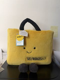 （分類：）位於 。 由 findanewownerrr 提交（商品編號 1469618453，圖片 1）。簡介： 。