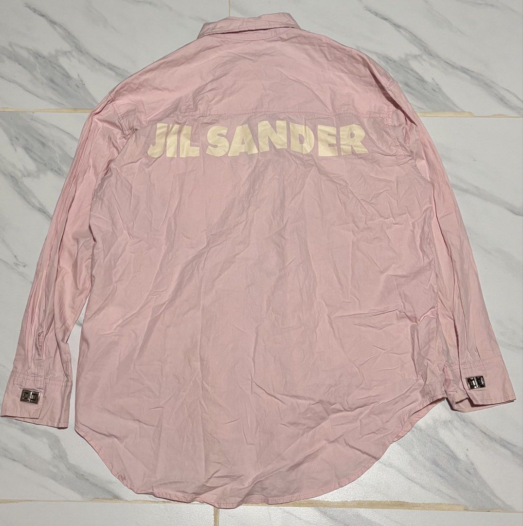 Jil Sander (Category: Longsleeves) located in Baguio. Submitted by thriftedbaguio (Listing ID 1469620613, Image 2). Description: Very Good Condition Size Medium Tagged Dimensions 22*28 Color rate 10 .