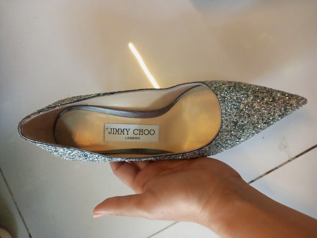 JIMMY CHOO GLITTER PUMPS (Category: Heels) located in Bulacan. Submitted by joanagwen (Listing ID 1469625294, Image 1). Description: 34.5 on tag Kasya 35 (Qng slim paa Keri pa 35.5 (With outsole protector installed na din).
