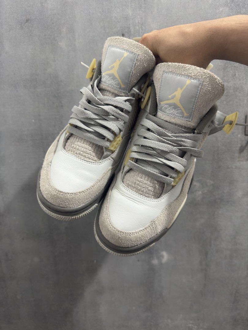 Jordan 4 Retro Craft Photon Dust (Category: Sneakers) located in Marikina City. Submitted by decguy (Listing ID 1469676678, Image 2). Description: FS: Jordan 4 Retro Craft (Photon Dust) 100% Authentic Size 9, No Box Well used, no heel drags, stars are still intact Honest issues: Outsole paint cracking and prone to peeling, cloudy air unit RFS: decluttering .