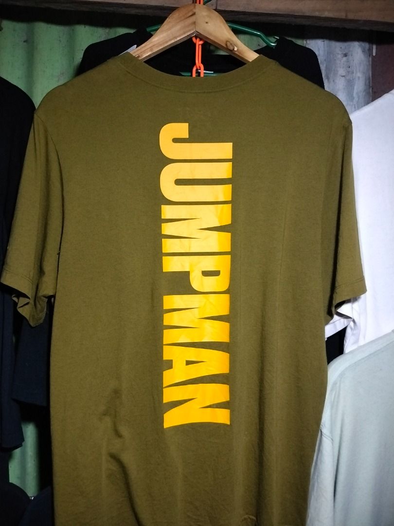 Jordan Aspack 3pcs (Category: Tshirts & Polo Shirts ) located in Kalibo. Submitted by thriftedbykim12 (Listing ID 1469678324, Image 1). Description: Like new all Jumpman 22/28.5 Nike air Ready for Take off 22/28 Air Jordan 22/28.5 Issue:none 10/10 color rate all 1k plus sf .