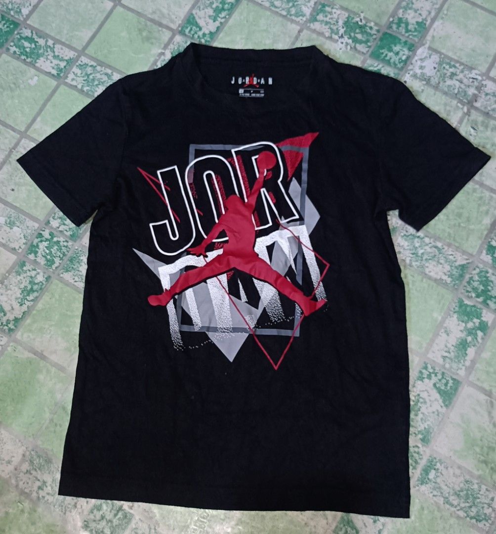 Jordan Tshirt for Boys (Category: Babies & Kids Fashion) located in Toledo. Submitted by marianallidapse1994 (Listing ID 1469629484, Image 1). Description: as new 8 to 10yrs old on tag.