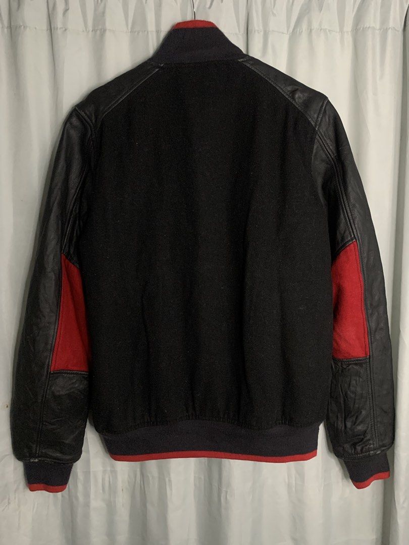 Jordan Varsity Jacket (Category: Coats, Jackets and Outerwear) located in Cabuyao City. Submitted by marcmateo112625 (Listing ID 1469701271, Image 3). Description: ⚠️ Please manage your expectations ⚠️ Color may vary due to lighting ⚠️ Legitimacy not guaranteed (thrifted item) 💳 Mode of Payment: GCash / GoTyme Bank 🚚 Courier: J&T Only 📍 Location: Cabuyao, Laguna 📩 Message me or request a video call for inquiries.