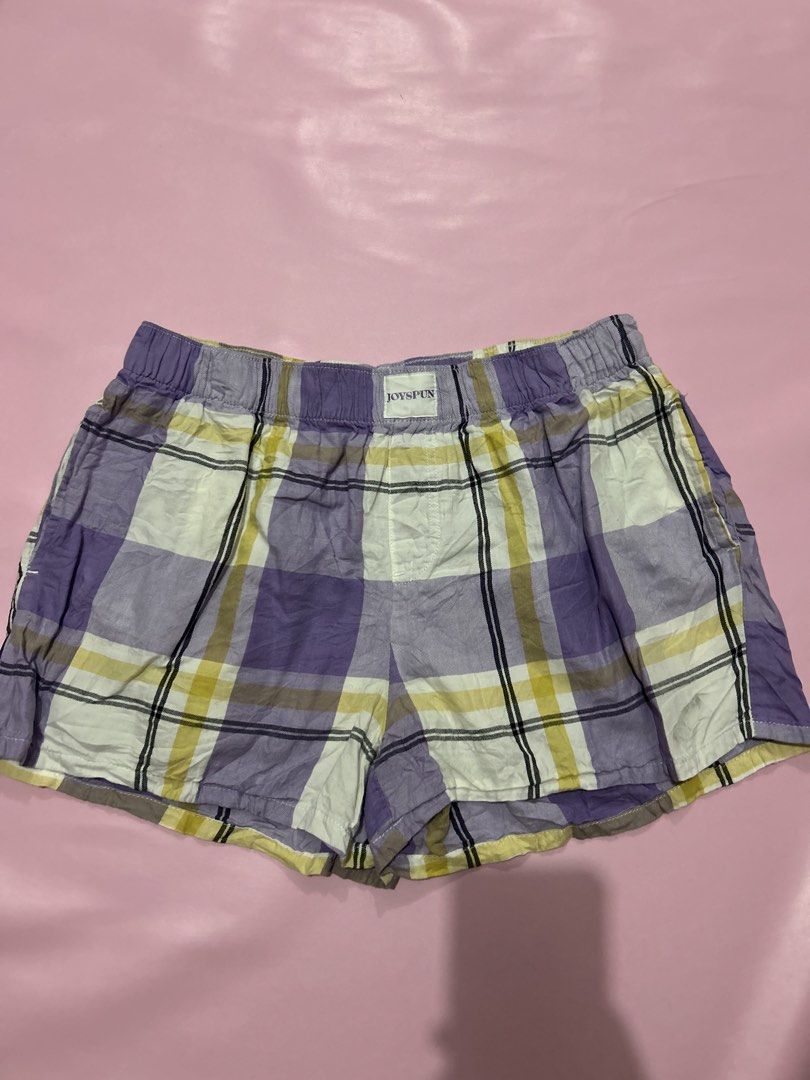 Joyspun Lounge short (Category: Activewear) located in Manila. Submitted by chen_clybelles (Listing ID 1469707844, Image 1). Description: S to M.