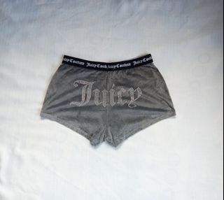 (Category: ) located in . Submitted by thrift_stories96 (Listing ID 1469734680, Image 1). Description: .