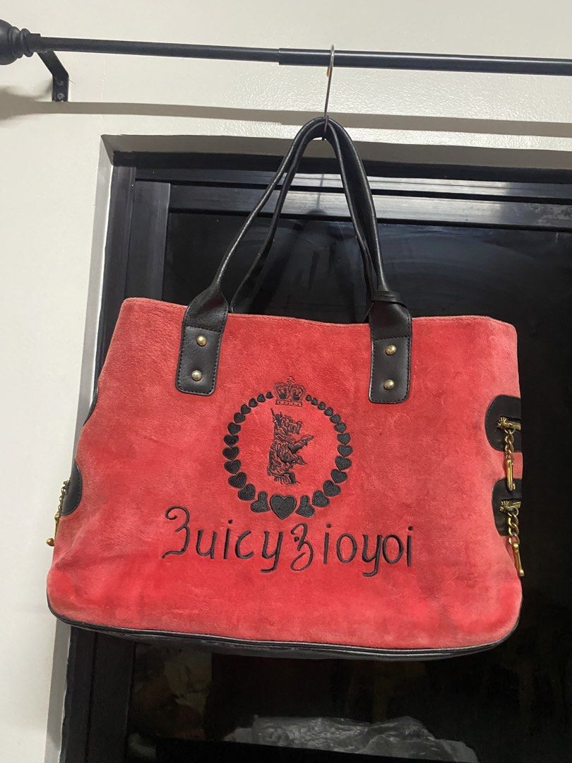 Juicy Couture Velour HandBag (Category: Tote Bags) located in Davao. Submitted by workmensph (Listing ID 1469656944, Image 2). Description: .