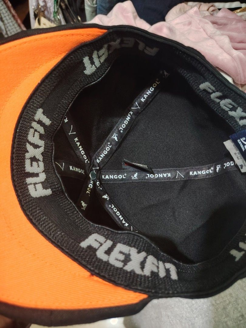 Kangol Flexfit Flat Cap Black Orange (Category: Caps & Hats) located in Cavite. Submitted by lookksph (Listing ID 1469701957, Image 3). Description: KANGOL NO ISSUE PM FOR MORE DETAILS MODE OF PAYMENT G CASH.