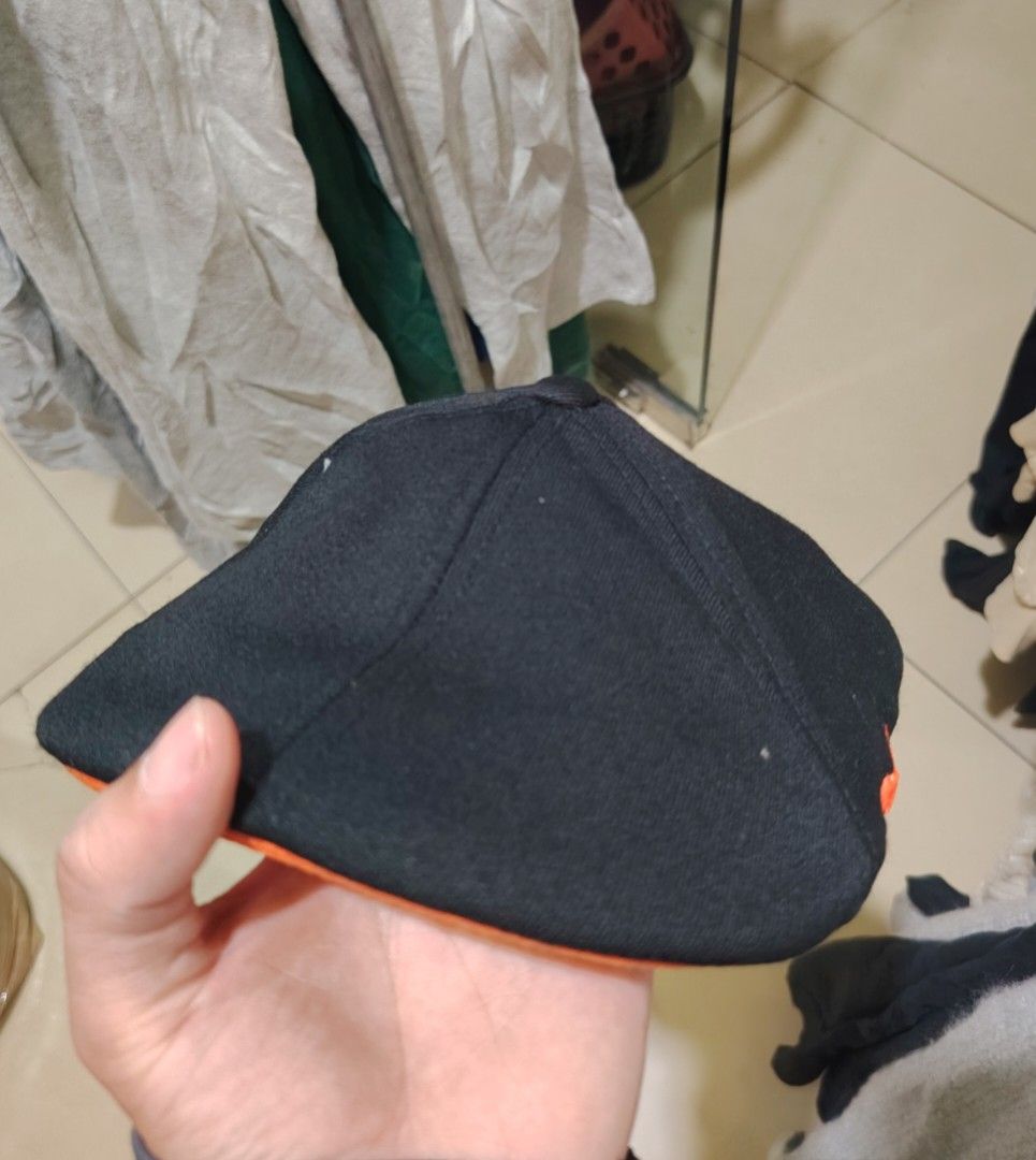 Kangol Flexfit Flat Cap Black Orange (Category: Caps & Hats) located in Cavite. Submitted by lookksph (Listing ID 1469701957, Image 2). Description: KANGOL NO ISSUE PM FOR MORE DETAILS MODE OF PAYMENT G CASH.