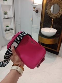 (Category: ) located in . Submitted by mjshoppingretail (Listing ID 1469623690, Image 1). Description: .