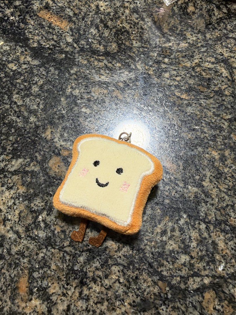 keychains (Category: Plushies & Soft Toys) located in Singapore. Submitted by abbylim_08 (Listing ID 1469725249, Image 7). Description: price negotiable, dm me for pricing! only meet-ups available.