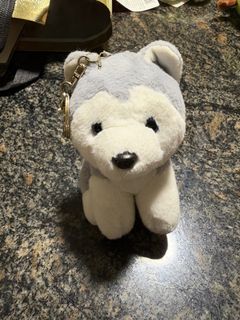 (Category: ) located in . Submitted by abbylim_08 (Listing ID 1469725435, Image 1). Description: .