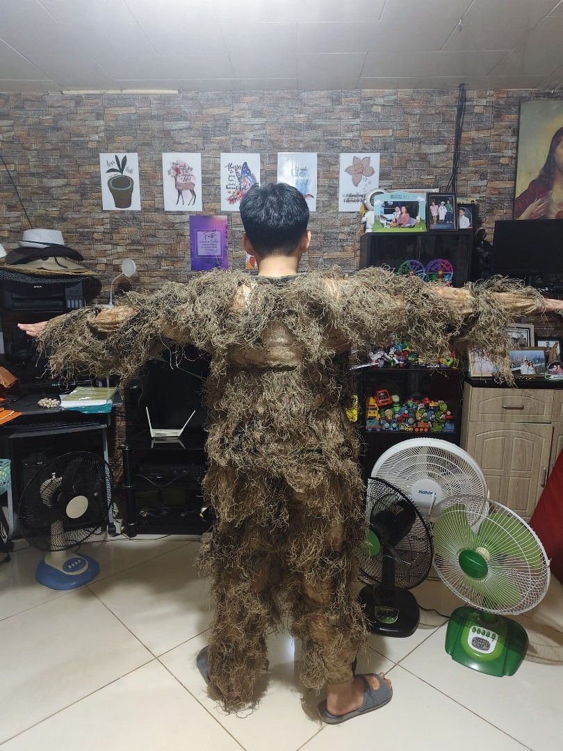 Camouflage Costume Set (Category: Babies & Kids Fashion) located in Manila. Submitted by duffy-080 (Listing ID 1469679810, Image 3). Description: - Full camo ghillie suit designed for kids - Includes matching jacket and pants with string foliage - Elastic waist on pants and button-up jacket for comfort - Lightweight material allows easy movement - Perfect for airsoft, Halloween, costume parties, and outdoor games -fits up to 13 yr old na mdyo chu