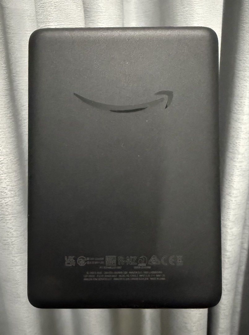 Kindle Basic 2022 (Category: E-Readers) located in Paranaque City. Submitted by bbb25 (Listing ID 1469727376, Image 2). Description: Bought this a few years back but barely used it. Perfect condition. No ads. Comes with the purple 3D printed case. Sorry I don't have the box or cable anymore, left it at my old house..