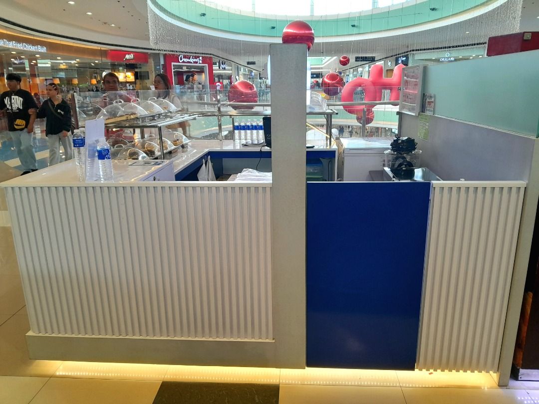 Kiosk for sale ₱50,000 negotiable (pull out from SM), Property, For ...