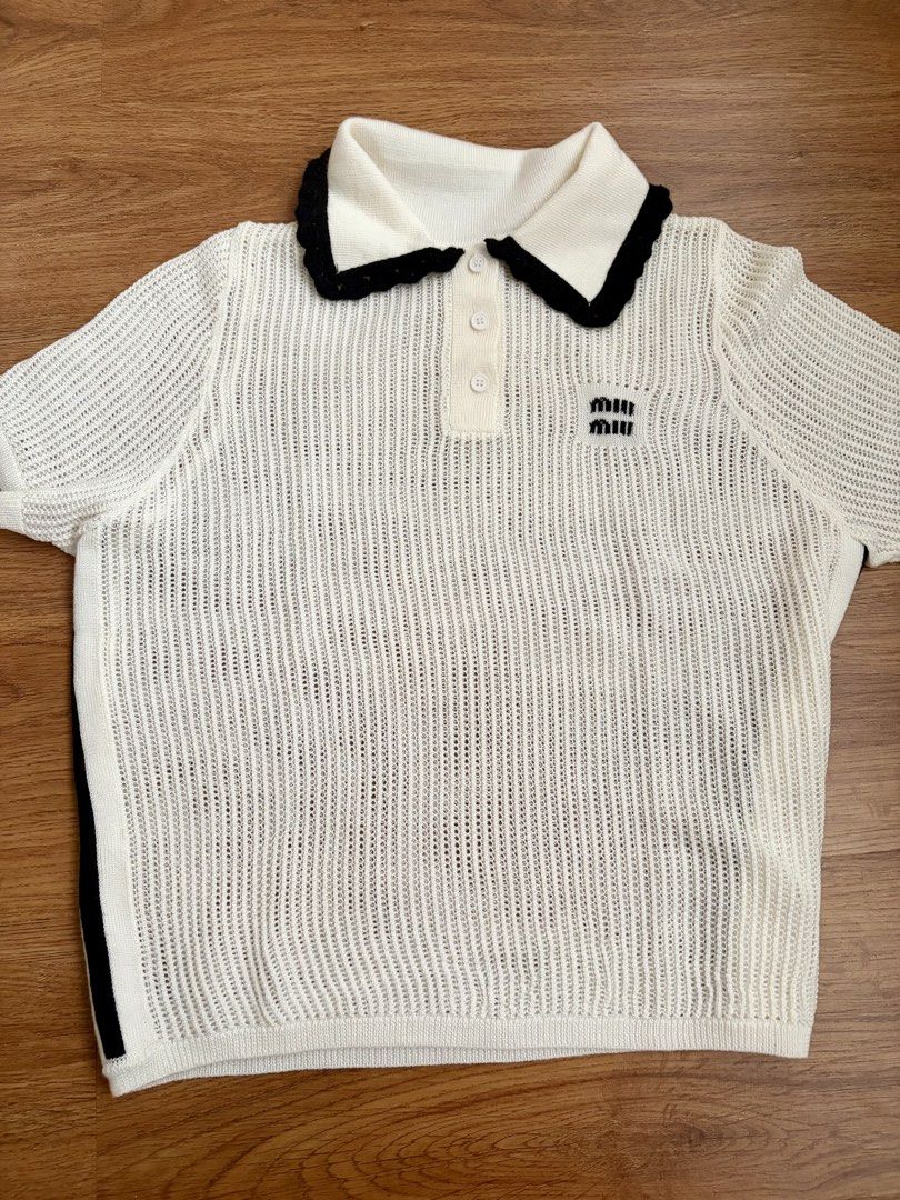 Knitted top (Category: Blouses) located in Dagupan City. Submitted by thrifttostyle (Listing ID 1469700061, Image 1). Description: no flaws | good as new.