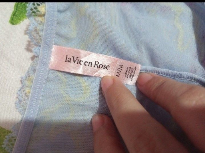 La Vien Rose Panty Size: Medium (Category: Undergarments & Loungewear) located in Navotas City. Submitted by vanilla_sandalwood (Listing ID 1469693600, Image 2). Description: -Brand: La Vien Rose -Lace Panty -Hiwaist -Color: Powder Blue & Yellow -with Lace Design -Like New.