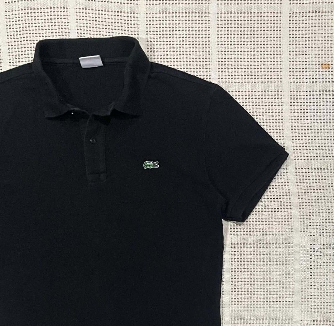 Lacoste Basic Logo Polo Shirt ( Slim Fit ) (Category: Luxury Apparel) located in Bacolod City. Submitted by abkicks_apparel (Listing ID 1469728823, Image 3). Description: Lacoste Basic Logo Polo Shirt ( Slim Fit ) Size 5 on Tag W21 L28 Authentic Original Excellent Condition No Hidden Issues .