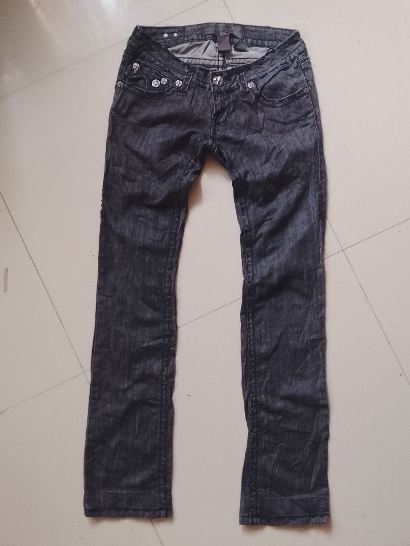 Laguna beach jeans womens boot cut (Category: Jeans) located in Bacolod City. Submitted by ronaldtemblor (Listing ID 1469586769, Image 1). Description: Laguna beach & co boot cut women made in USA size 28 on tag strechable material length 40.5 inch excellent condition price 850 shipped pm for interested.