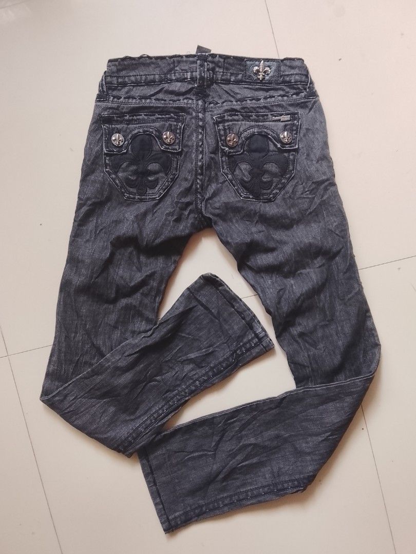 Laguna beach jeans womens boot cut (Category: Jeans) located in Bacolod City. Submitted by ronaldtemblor (Listing ID 1469586769, Image 2). Description: Laguna beach & co boot cut women made in USA size 28 on tag strechable material length 40.5 inch excellent condition price 850 shipped pm for interested.