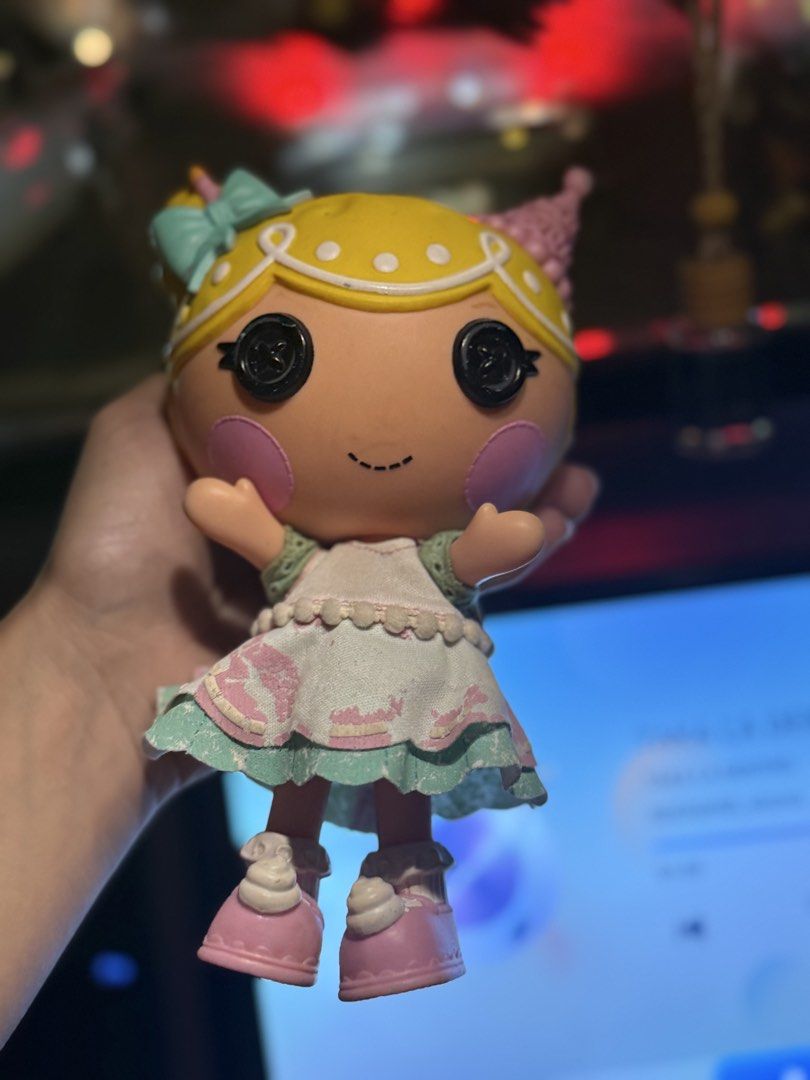 Lalaloopsy (Category: Kids Toys) located in Bacolod City. Submitted by drjessicaa26112 (Listing ID 1469665235, Image 3). Description: .