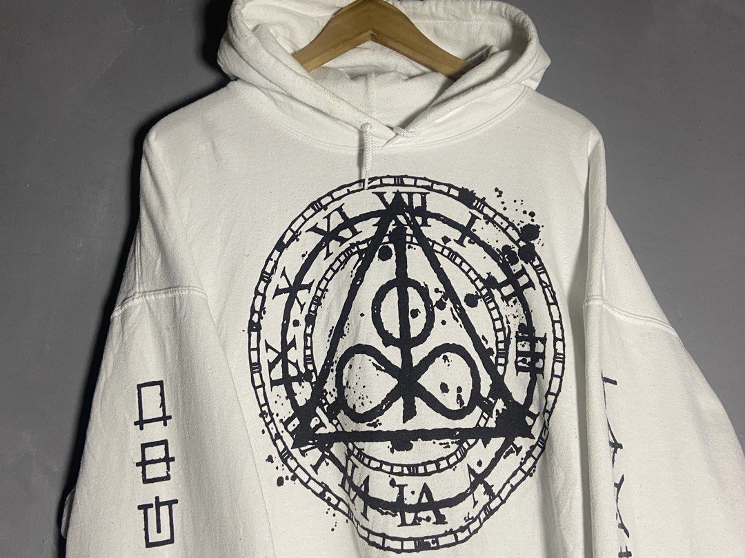 Lamb of God OMENS (Category: Activewear) located in Cabuyao City. Submitted by chukz_x (Listing ID 1469612685, Image 3). Description: Lamb of God OMENS Size : XL Dimes : 25W 28L Condition : good Issue : lints / stain Price: 850 📍READY TO WEAR 📍Cabuyao Laguna .