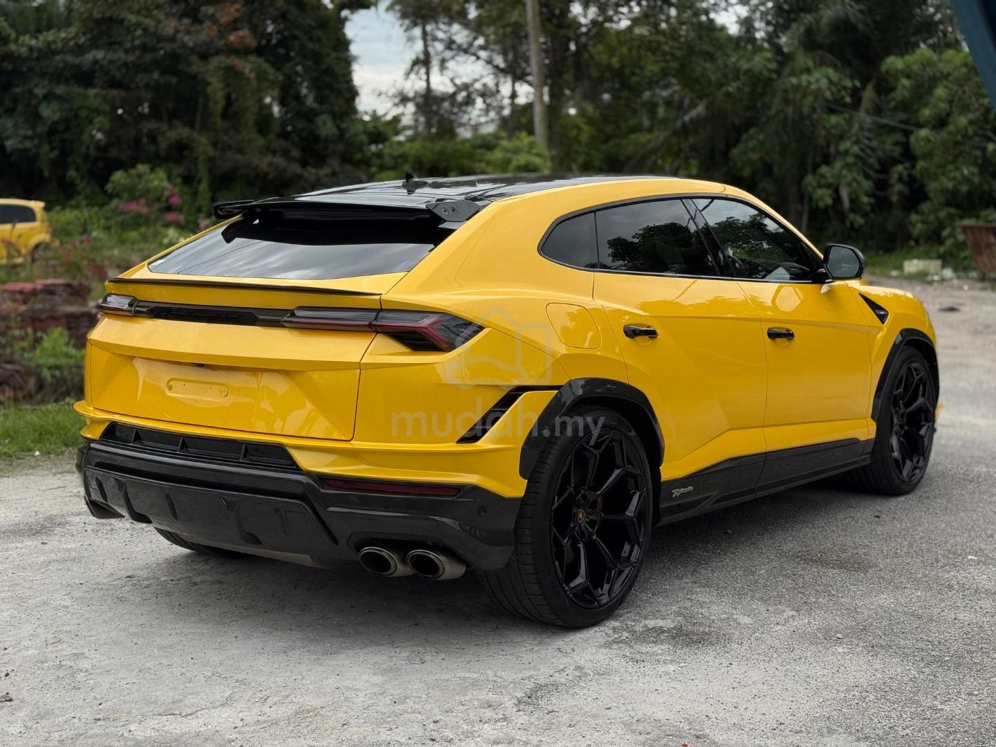 Lamborghini Urus Performante, Cars, Cars for Sale on Carousell