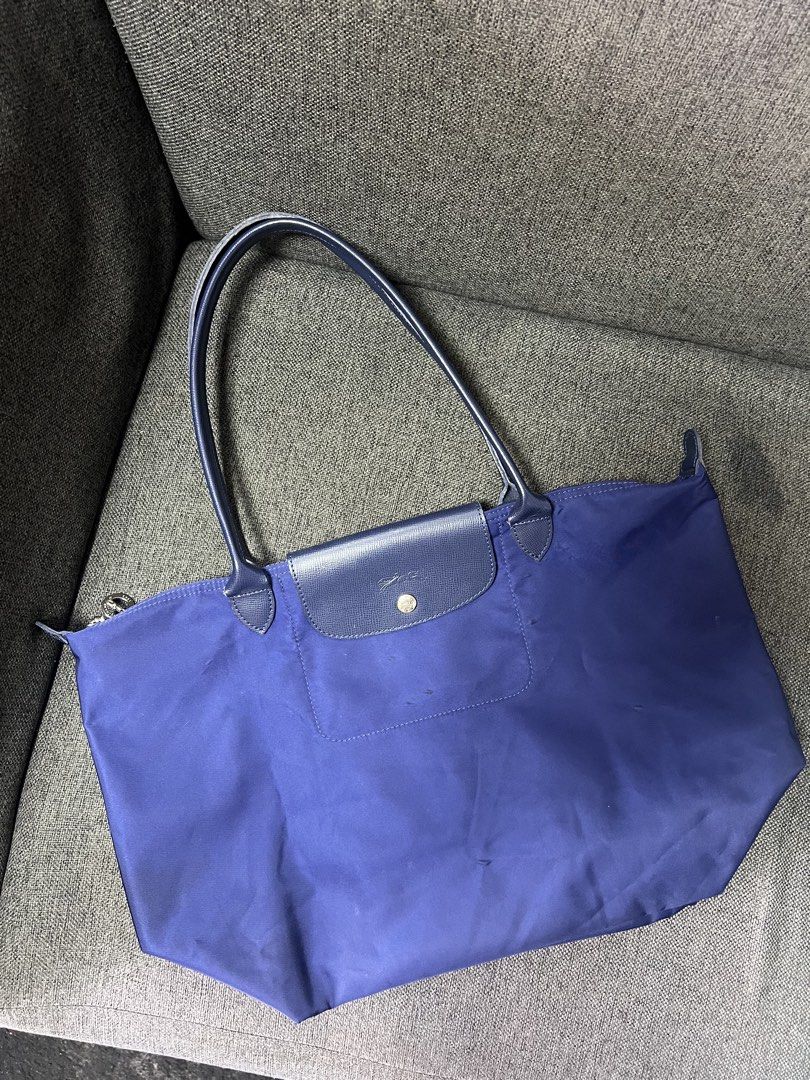 Large Longchamp bags (Category: Tote Bags) located in General Trias. Submitted by mybag2025 (Listing ID 1469628188, Image 1). Description: 2500 each.