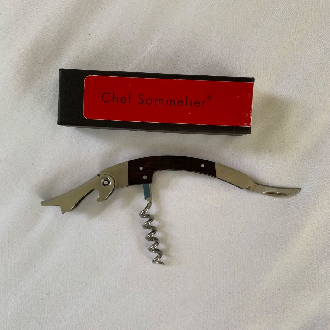 L'Atelier du Vin Chef Sommelier Corkscrew (Category: Hiking & Camping) located in Mendez-Nunez. Submitted by anikkoyan (Listing ID 1469631272, Image 2). Description: L'Atelier du Vin Chef Sommelier Corkscrew - BN 799 + sf.