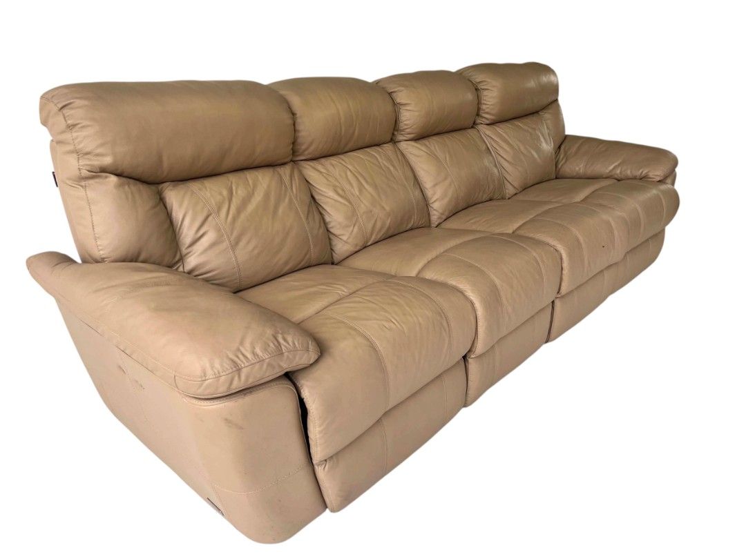 Lazy Boy 4-Seater Genuine Leather Sofa (Category: Sofas) located in Mexico. Submitted by mgracejapansurplus (Listing ID 1469569620, Image 2). Description: NEW ARRIVAL 🔥 JAPAN SURPLUS Lazy Boy 4-Seater Genuine Leather Sofa - Brand: Lazy Boy — trusted quality & comfort - Material: ✨Genuine Leather✨ in warm beige/camel tone - Features: Plush padded cushions, ergonomic design, built-in 220V power outlet - Dimensions: L112" × W35" × H40" | Seat heigh