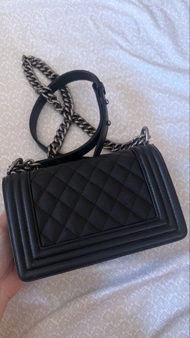 Leboy sling/shoulder bag caviar black 20cm (Category: Cross-body Bags) located in Las Pinas. Submitted by misspurser (Listing ID 1469703785, Image 2). Description: Guarranteed Genuine Caviar Leather comes with dustbag and box Ruthenium hardware 20cm.