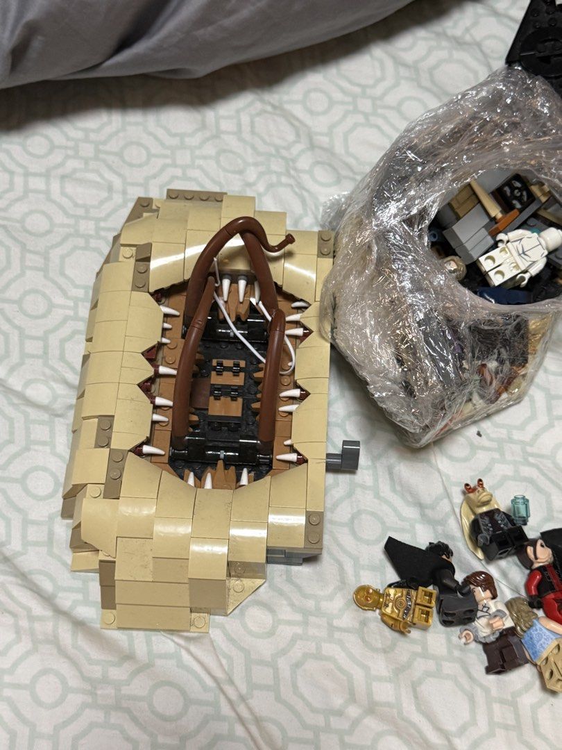 lego star wars marvel with white vader (Category: Lego & Building Sets) located in Quezon City. Submitted by whatthehellywhatthehalleberry (Listing ID 1469651863, Image 2). Description: loc: qc as is .