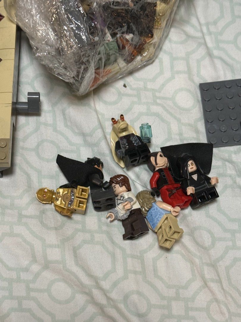 lego star wars marvel with white vader (Category: Lego & Building Sets) located in Quezon City. Submitted by whatthehellywhatthehalleberry (Listing ID 1469651863, Image 3). Description: loc: qc as is .