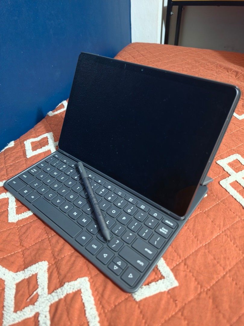 Lenovo Idea Tab 5g (Category: Android) located in Baguio. Submitted by wildtree.e82109 (Listing ID 1469673882, Image 1). Description: With Folio case + pen Charger incuded Rarely used Almost brand new.