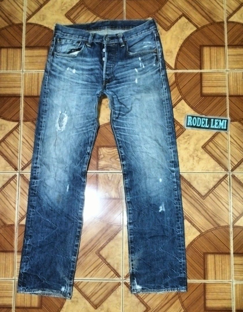 Levi's 501 (Category: Jeans) located in Bulacan. Submitted by ryldeal030912 (Listing ID 1469632317, Image 1). Description: Levi's 501 distressed very good condition size 31-33" waistline 42" lenght 11" leg 8.5" knee 8" hem.
