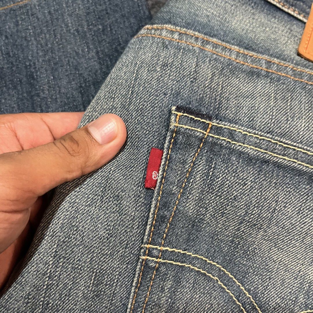Levis 501 (Category: Jeans) located in Coron. Submitted by tr1p2thr1ft (Listing ID 1469720071, Image 3). Description: No issue As new condi .