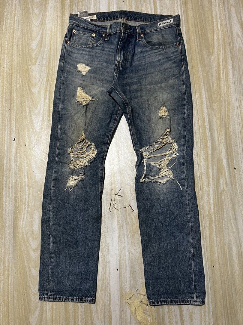LEVIS 502 PREMIUM BIG E TAPER JEANS (DISTRESSED (Category: Jeans) located in Calbayog City. Submitted by supremo02 (Listing ID 1469683571, Image 3). Description: LEVIS 502 PREMIUM BIG E TAPER JEANS (DISTRESSED) W: 32-33” L: 40” Hem: 7” EXCELLENT CONDITION ✅ NEED WASH ONLY✅ NO ISSUE❌ 📌COLOR MAY VARY DUE TO LIGHTING 📍VISAYAS .