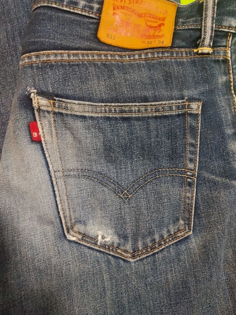 Levi's 511 size 32 blank tab (Category: Jeans) located in Trece Martires City. Submitted by cee_sar (Listing ID 1469695609, Image 2). Description: W 32 X L 43 leg open 7.