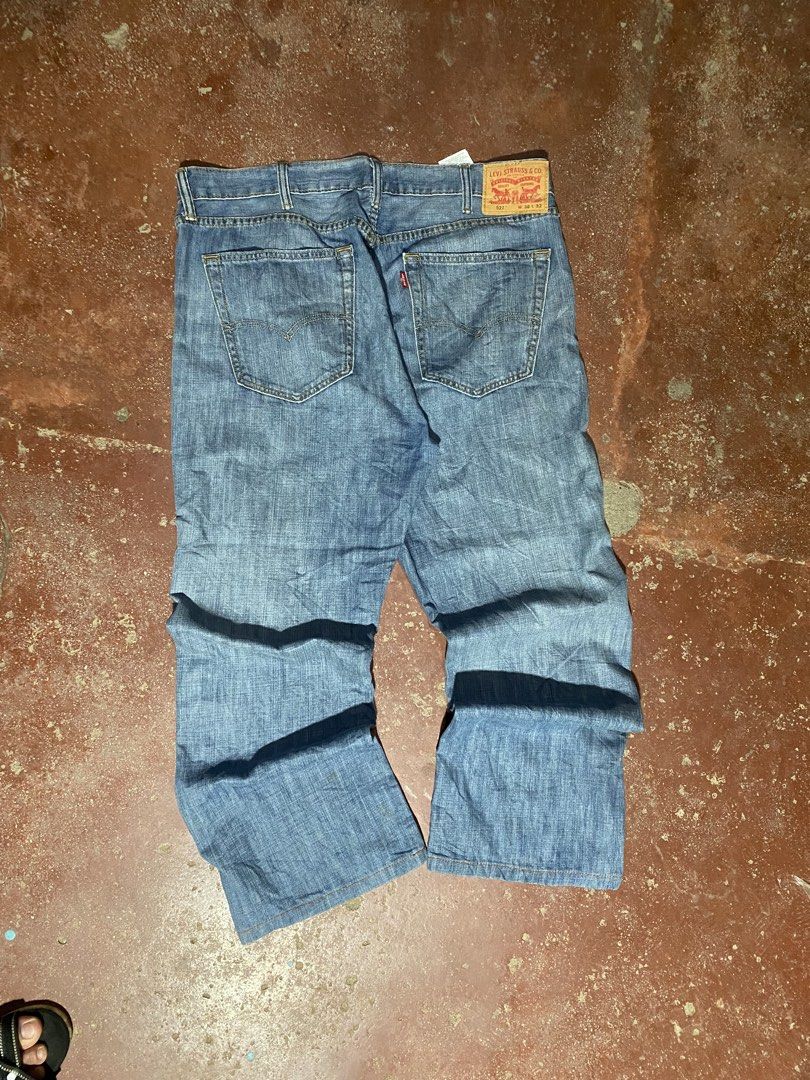 Levis 527 (Category: Jeans) located in Paracale. Submitted by marthtift_88marceloveri (Listing ID 1469711070, Image 1). Description: Authentic Need wash only like new condition .
