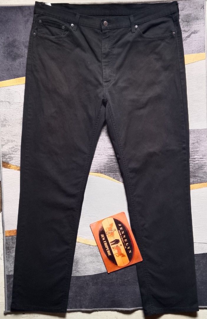 Levi's 541 athletic taper for men (Category: Jeans) located in Calbayog City. Submitted by jen1027 (Listing ID 1469621880, Image 2). Description: Ptpa🙏LEVI'S 541 ATHLETIC TAPER FOR MEN Size 40 L 34 On Tag Actual Waistline 42 via tape measure Actual Length 46 Hem 8.3 Made In Nicaragua Good Condition Issue-My Konting Discoloration sa Side malapit sa patch Check Photos for details Price:500 + sf ⛔ Payment First ⛔Mop-Gcash/Maribank ⛔Location-Calbayo